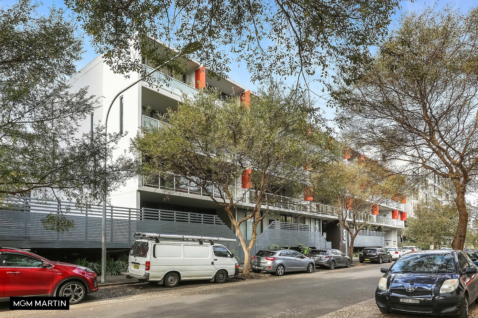 4/8 Grandstand Parade, Zetland For Lease by MGM Martin - image 1