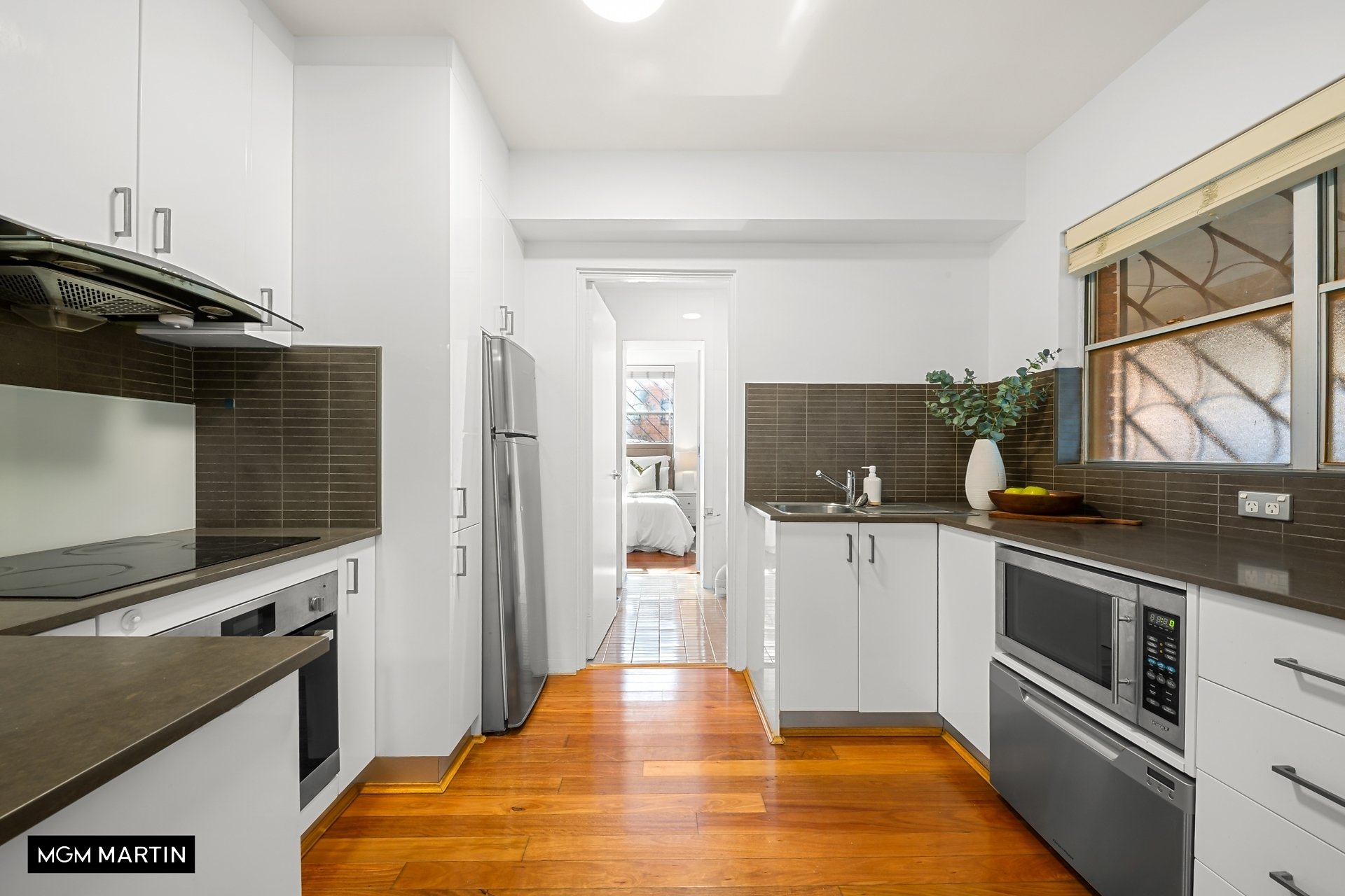 10/1-5 Cook Road, Centennial Park For Sale by MGM Martin - image 1