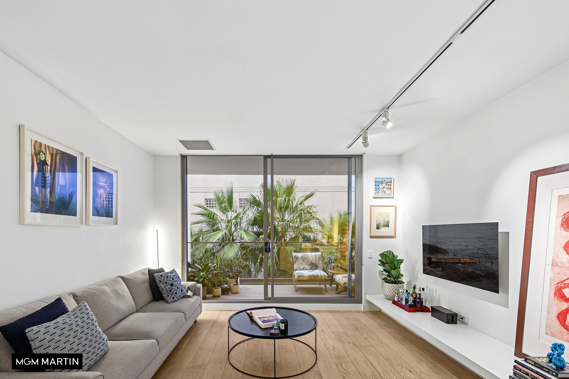 B213/810 Elizabeth Street, Waterloo For Sale by MGM Martin - image 1