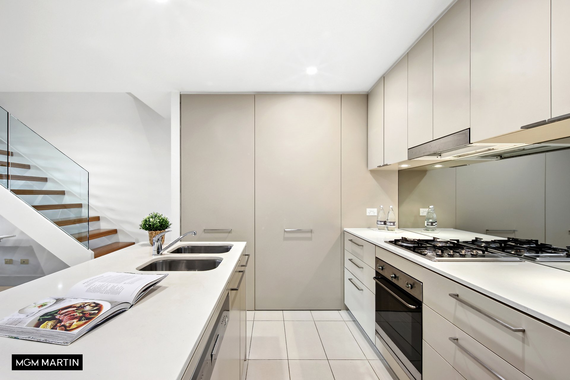 2710/98 Joynton Avenue, Zetland For Sale by MGM Martin - image 1