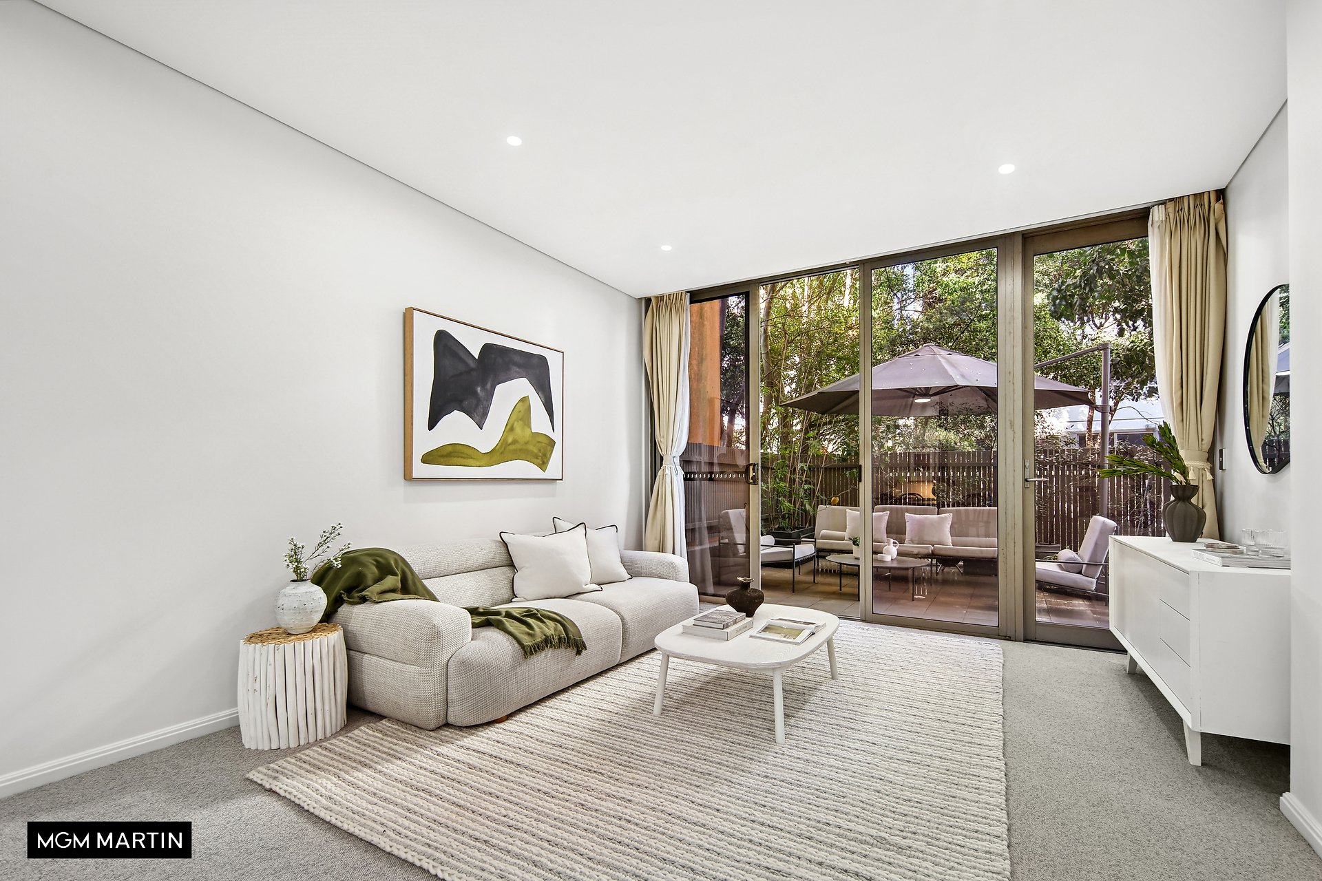 28/10 Grandstand Parade, Zetland For Sale by MGM Martin - image 1