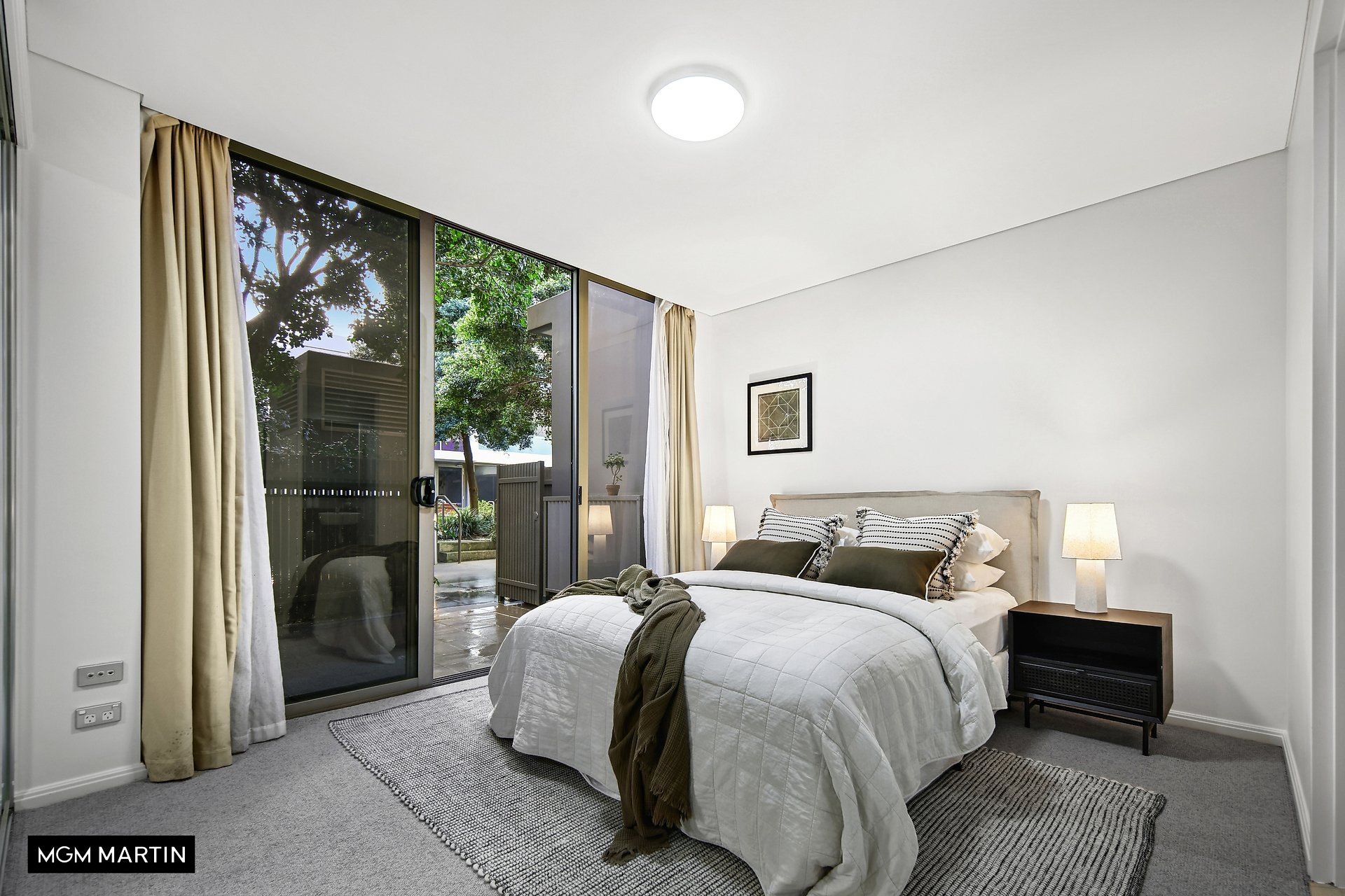28/10 Grandstand Parade, Zetland For Sale by MGM Martin - image 1