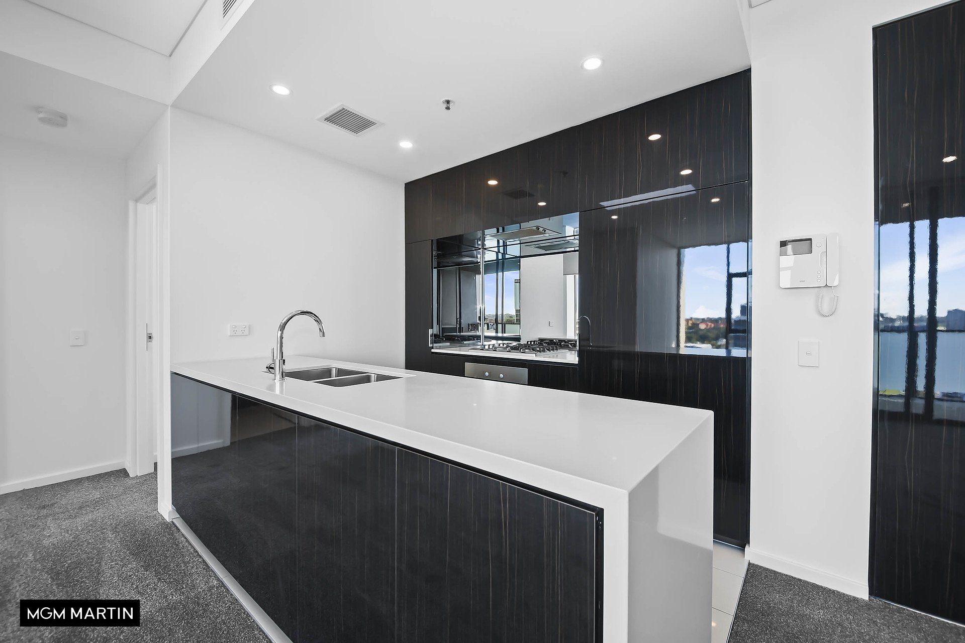 1501/3 George Julius Avenue, Zetland For Lease by MGM Martin - image 1