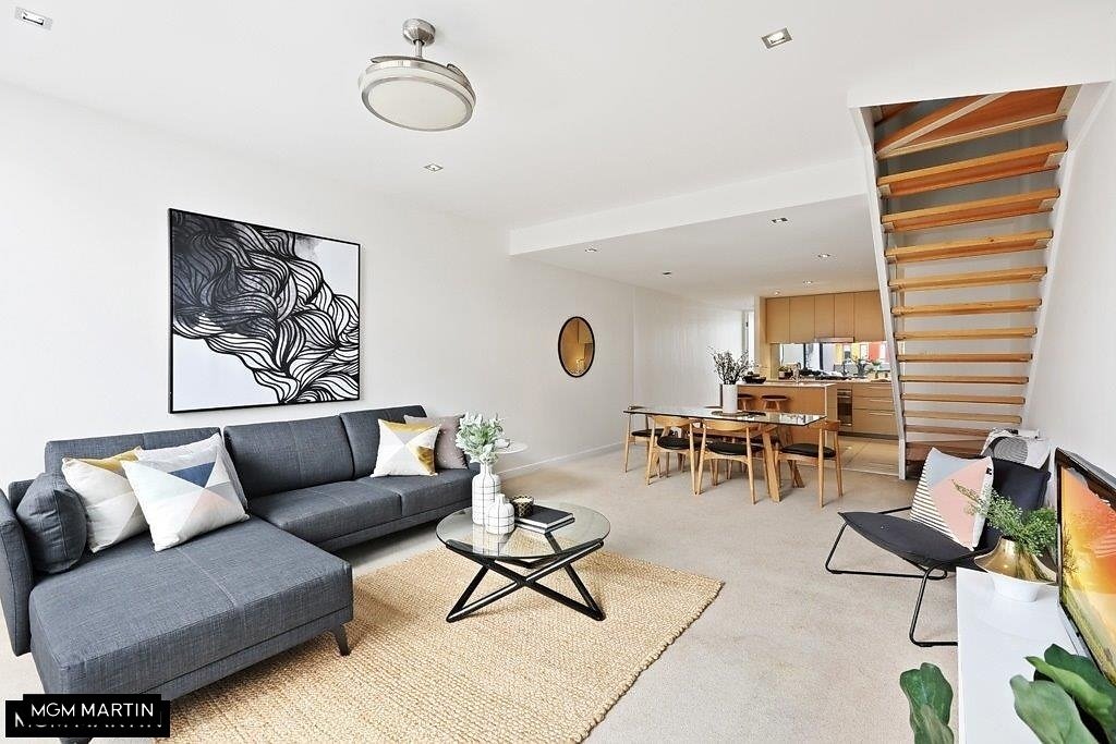 1717/1 Grandstand Parade, Zetland For Lease by MGM Martin - image 1