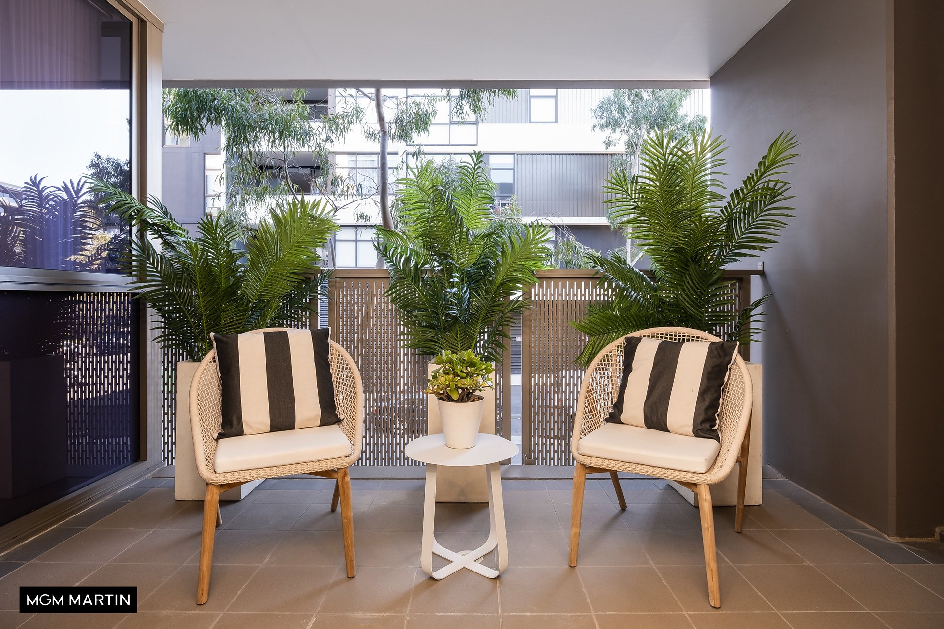 151/1 Kirby Walk, Zetland For Lease by MGM Martin - image 1