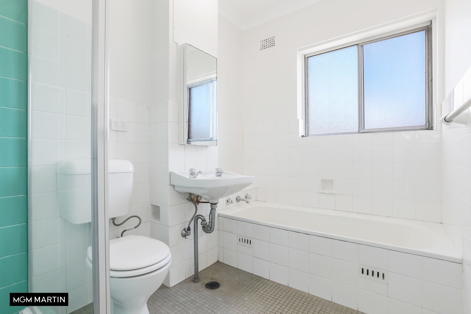 10/27 Mascot Drive, Eastlakes For Lease by MGM Martin - image 1