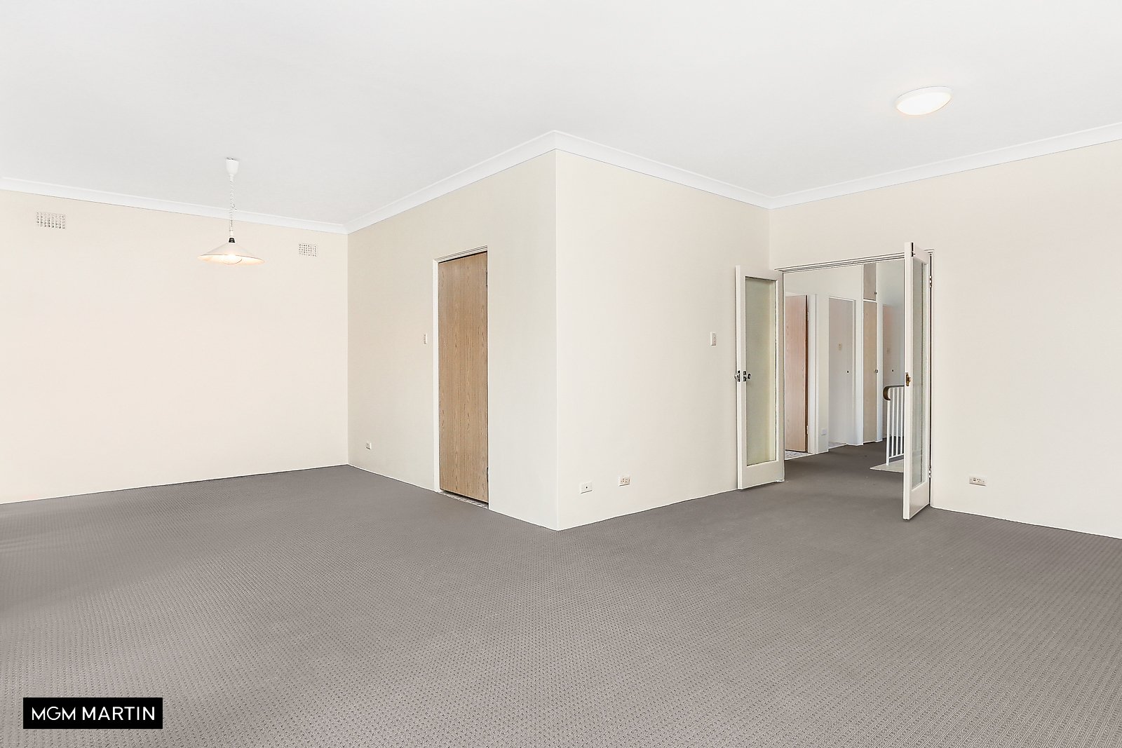2/54 Mascot Drive, Eastlakes For Lease by MGM Martin - image 1