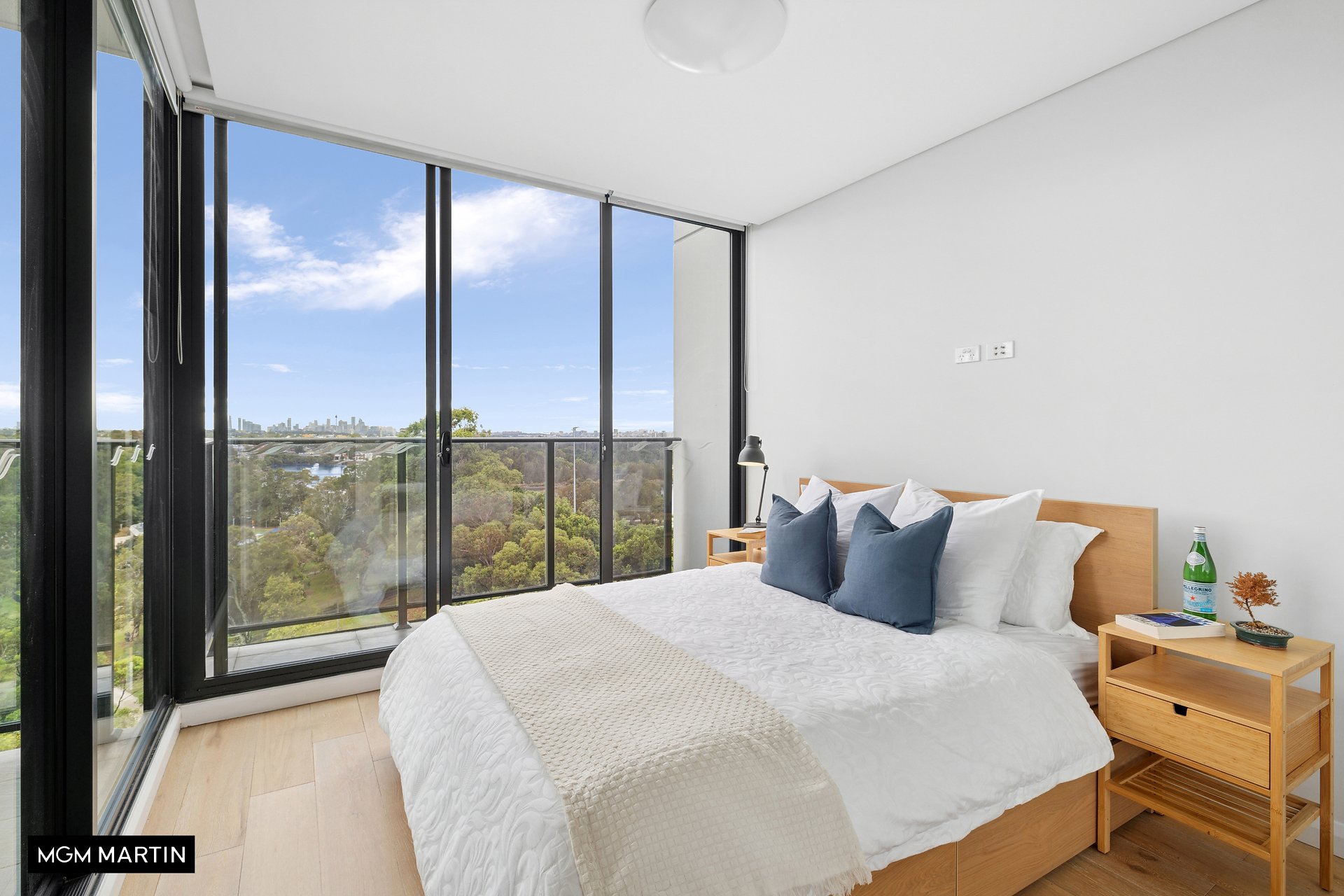 905/10 Gertrude Street, Wolli Creek For Sale by MGM Martin - image 1