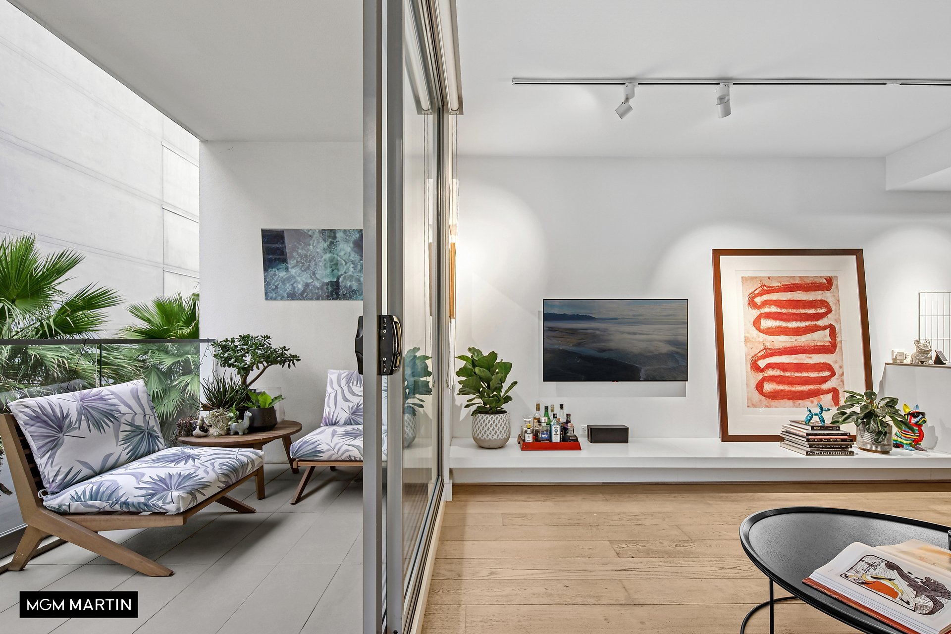 B213/810 Elizabeth Street, Waterloo For Sale by MGM Martin - image 1