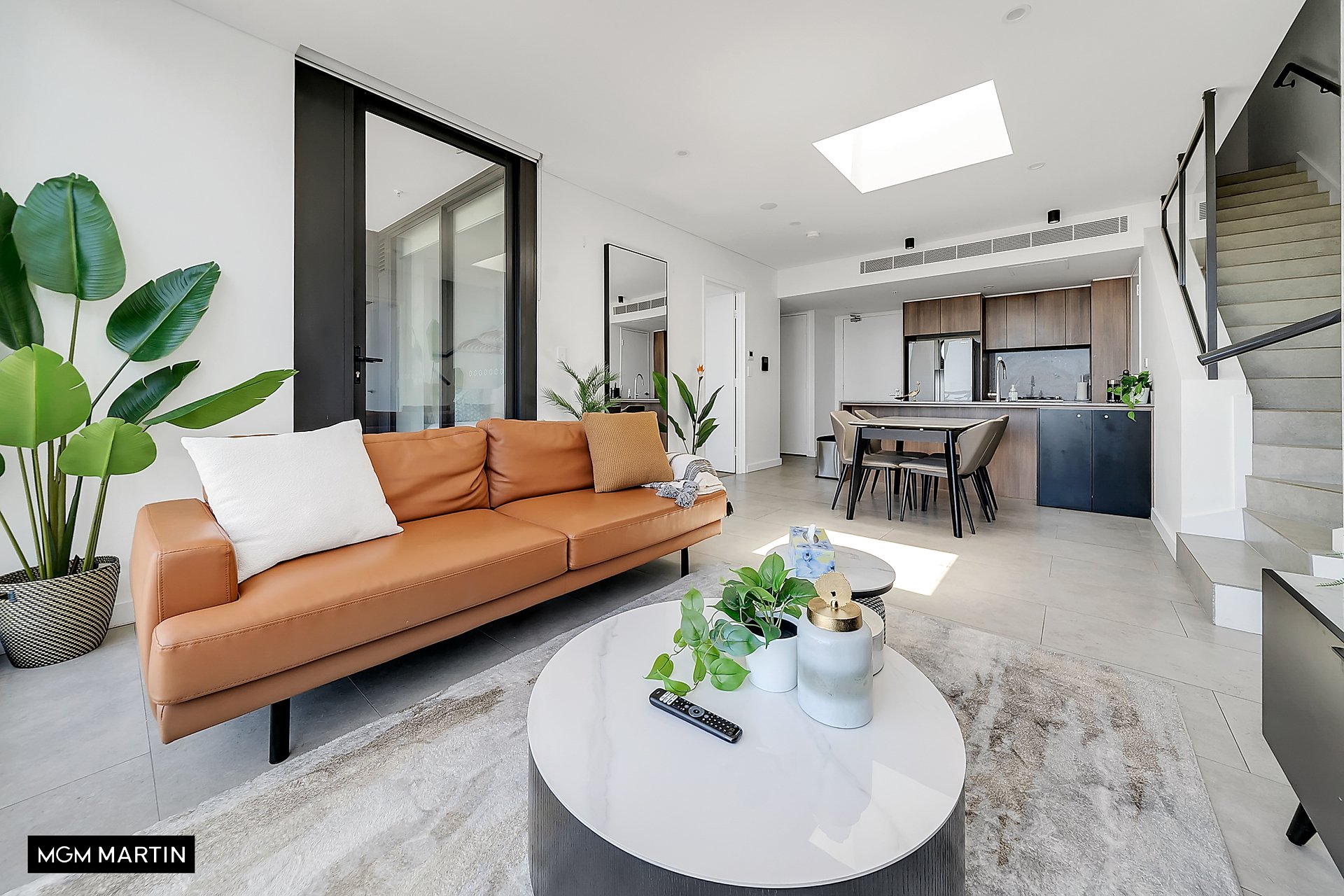 1201/3 Haran Street, Mascot For Lease by MGM Martin - image 1