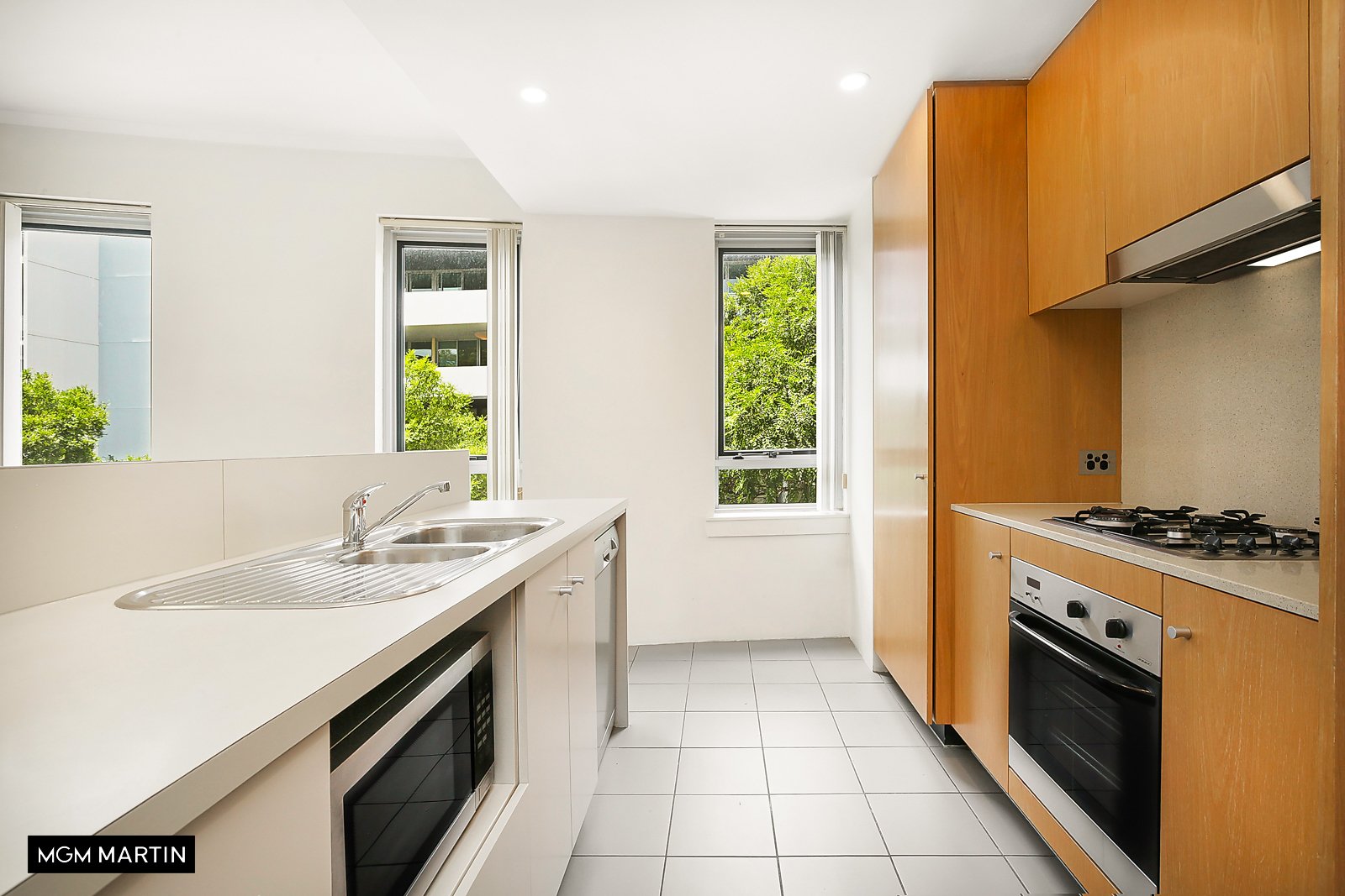 22/13 Grandstand Parade, Zetland For Lease by MGM Martin - image 1